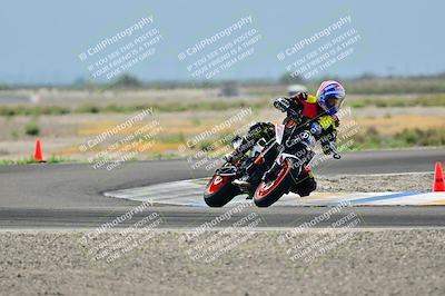 media/Apr-18-2025-TrackDaz (Fri) [[45f5874c44]]/B Group/Session 2 (Turn 7)/